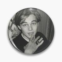 Leonardo Dicaprio Leo  Customizable Soft Button Pin Cute Women Badge Cartoon Decor Funny Jewelry Hat Metal Creative Lapel Pin Fashion Brooches Pins