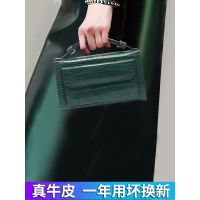 Hot selling Leather clutch bag 2023 new crocodile personality portable simple all-match ladies chain hand carry