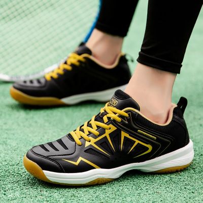 New Professional Badminton Shoes Men Light Weight Volleyball Sneakers Ping Pong Shoes Men High-quality Tennis Sneakers 1909