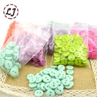 100pcs/lot Resin Sewing Button Round 2 Holes 10mm( 0.4in) Dia sew on button accessories handmade children button DIY Haberdashery