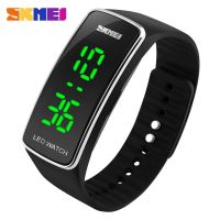 Moment beautiful new fashion bracelets student electronic watches lovers han edition not waterproof led sport