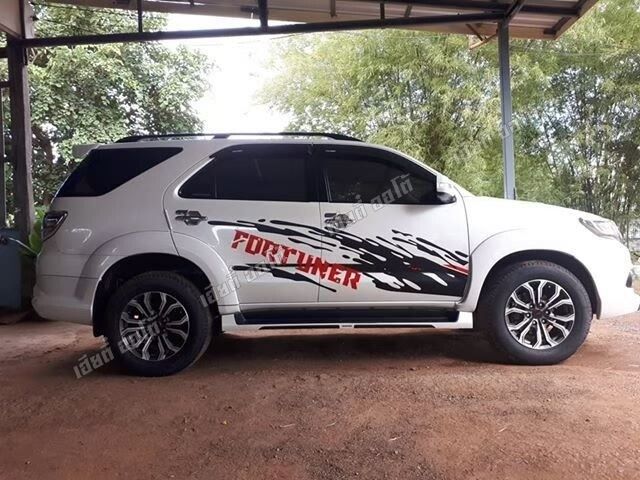 สติกเกอร์ติดรถ-ของแต่งรถ-ford-everest-โรงงานขายเอง-d3-everert-งานตัวเดียวกับที่ส่งศูนย์-ติดทน-สีไม่ลอก-พร้อมส่ง-มีเก็บปลายทาง-1-ชุด-2-ข้าง