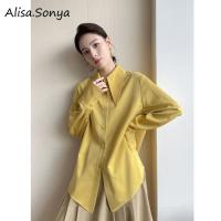 Alisa Sonya เสื้อเชิ้ตลำลองคอวีผ้าโพลีเอสเตอร์