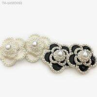 ™ 3Pcs/lot 21mm Premium Flower Pearl Metal Button Top Women White Black Sweater Decorative Buttons C340