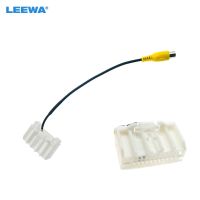 LEEWA 1pc Car Audio Radio Parking Rear Camera Video Plug Converter Cable For Jeep Wrangler Auto Reverse Wire Adapter CA7389