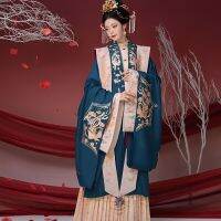 Hanfu Feng Qiu Huang Hua Marries ราชวงศ์หมิงชุดสูท Han คอตั้งเสื้อเอวความยาวเท่าเอว Xia Pei Heavy