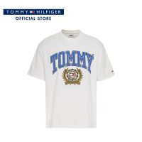 Tommy Hilfiger เสื้อยืดแขนสั้นผู้ชาย รุ่น DM0DM16832 YBH - สีขาว