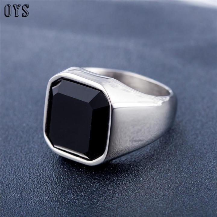 oys-เครื่องประดับผู้ชายแฟชั่นแหวนเหล็กไทเทเนียมสี่เหลี่ยมพลอยนิลสีดำย้อนยุค