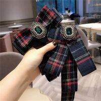 College Lattice Crystal Bow Tie Brooch Jewelry Ribbon Flower Collar Pin for Women Multi-layer Fabric Korean Apparel Accessories