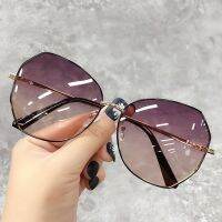 Sunglasses Women Retro 2023 Drive Travel Delicate Oval Frame Brand Design Gradient Color Vintage Sun Glasses Ladies 5 Colors Cycling Sunglasses