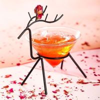 Cocktail Glass with Iron Elk Holder Martini Wine Glass Creative Caviar Bowl for Restaurant Novelty Drinking Glass Cups  Mugs Saucers