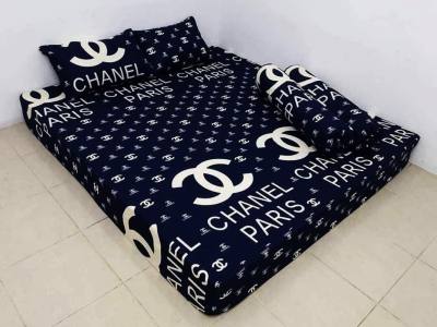 ผ้าปูที่นอน (1-5 ชิ้น) เนื้อผ้าคอตตอนเเท้ สีสดใหม่เลือกขนาดได้ (Chanel ดำ)