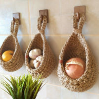 Kitchen Storage Wall Hanging Vegetable and Fruit Basket Natural Wicker Woven Fruit Basket Kitchen Table Wall Hang Storage Basket