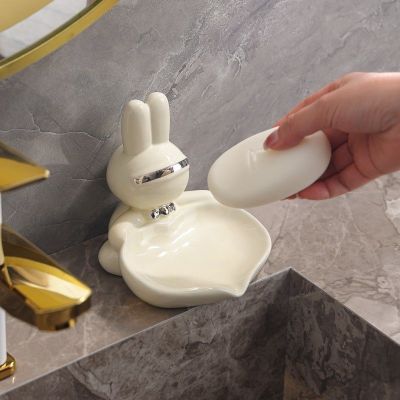 Lovely Rabbit Design Ceramic Soap Holder Home Creative Toilet Face Wash Table Drain Water Ceramic Soap Box Bathroom Accessories