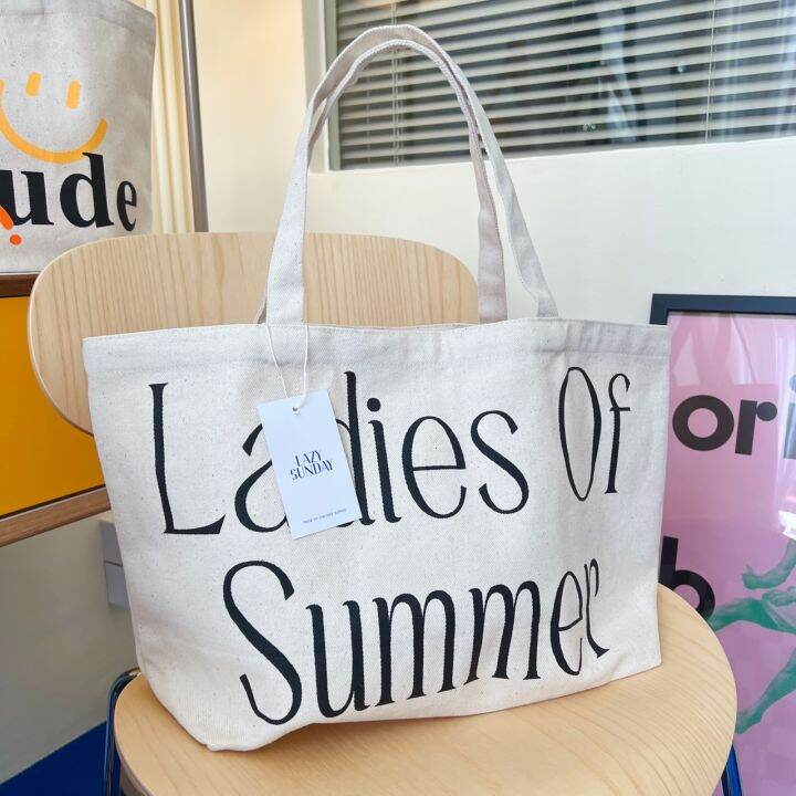 justbehappy-tote-bag-กระเป๋าผ้าลดโลกร้อน-สกรีนลาย-ladies-la-vie