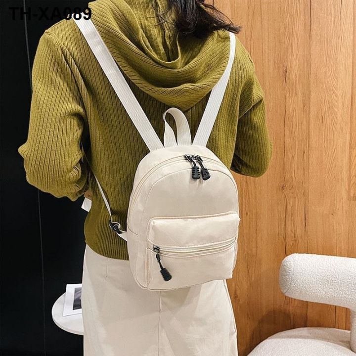 กระเป๋าเป้ไนลอนคลาสสิก-2023-ใหม่กระเป๋าเป้สะพายหลังผู้หญิงแฟชั่นสไตล์เกาหลีกระเป๋านักเรียนนักเรียน