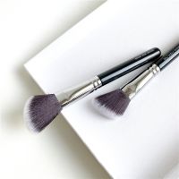 Cheek Makeup Brush 128 - Soft Anlged Contour Blush Sculpting Powder แต่งหน้าเครื่องสำอางเครื่องมือแปรงความงาม