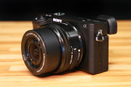 Máy ảnh Sony A6400 - Quay video UHD 4K - 24.2mp. Mới 99% thumbnail