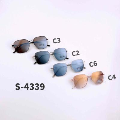 S-4339 แว่นกันแดด ป้องกันแสง UV400
