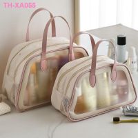 New type of dry wet depart wash gargle bag portable travel makeup large capacity to receive high appearance package waterproof