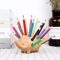 【CW】 Wooden Hedgehog 24 Hole Pen Inserted Stand Multi Functional Desk Holder Children Lovely Pencil Holder Fashion With 24 Colors Pen 1