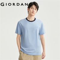 GIORDANO ผู้ชาย เสื้อยืดคอกลมแขนสั้นคอกลมปักลายปลาโลมาผ้าฝ้ายถัก Free Shipping 13023303