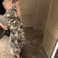 Vintage V-neck Ink Printed Drawstring Dress for Womens Long French High-end Bottomed Skirt with Elegant Drawstring Skirt