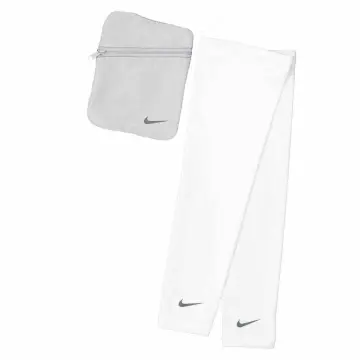 Nike advantage on sale knitted calf sleeve