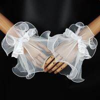 ☽● MANRAY Free Shipping Women Gothic Lace Mesh Stretch Cuffs Winkled Ruffled Detachable Fake Sleeves Wedding Party Decorative Wrist