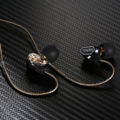 REMAX หูฟังเพลงเคลื่อนที่คู่ชนิด In-Ear ขนาด3.5มม. พร้อมระบบควบคุมสายไฟและไมโครโฟนสำหรับ iPad แล็ปท็อป iPhone Samsung HTC Huawei Xiaomi และโทรศัพท์อัจฉริยะอื่นๆ (สีดำ) [หัวเจี่ยคังห้างสรรพสินค้า]