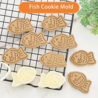 3Pcs/set Korean Fish Sandwich Biscuit Mold Baking Tool Home Parent-child 3D Hand Press Baking Cookie Mold Cake Decorating Tools