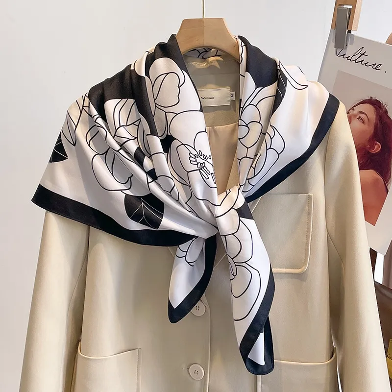 CHANEL Scarves outlet  Women  1800 products on sale  FASHIOLAcouk
