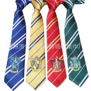 Harry Potter tie Gryffindor Slytherin Raven Klauschpach with badge tie