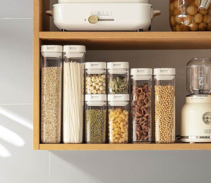 Singapore PET Airtight Food Container with Easy Lock Lids Kitchen Organization Fridge