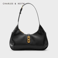 CHARLES and KEITH ฤดูใบไม้ร่วงหญิงกระเป๋า CK2-40781495 เลดี้ล็อคหัวเข็มขัดตกแต่งไหล่และใต้วงแขนกระเป๋าเกี๊ยว