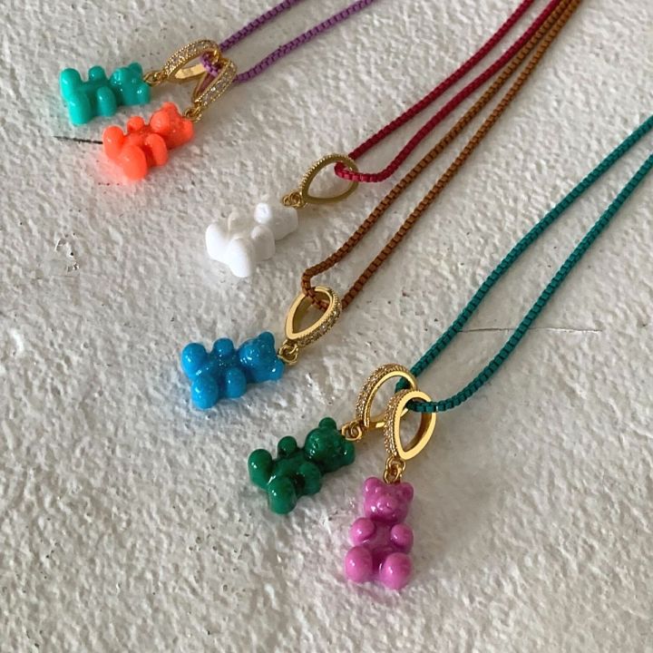 bemet-color-chain-and-bear-pendant