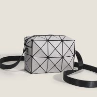 Issey Miyake New French diamond bag for women versatile diamond cupid bag trendy mini shoulder crossbody bag mobile phone bag