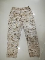 04USMCDกางเกงทหาร  TROUSER DESERT DIGITAL MARPAT MCCUU  ขนาดS-Sรอบเอว29-31 นิ้ว ลายพรางDIGITAL DESERTผ้า50/50