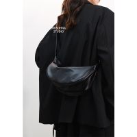 LASGO niche fashion design dumpling bag Korean version of the all-match retro shoulder bag high-end messenger bag 【QYUE】