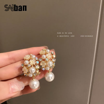 Saibanเวอร์ชั่นเกาหลีของ 925 เงินเข็มอารมณ์สดมุกเพชรต่างหูดอกไม้ย้อนยุคที่เรียบง่ายสร้างสรรค์earringsKorean version of 925 silver needle fresh temperament pearl diamond flower earrings retro simple creative earrings