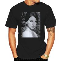 เสื้อยืดคอกลมเสื้อยืดสีพื้น เสื้อยืด Lana Del Rey สําหรับผู้ชายผู้หญิงหรือ Unisex เซ็กซี่ร็อคฤดูร้อนเศร้าใหญ่สูงเสื้อยืด S-5XL