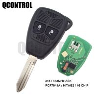 Qcontrol กุญแจรีโมทอัจฉริยะ2ปุ่มพร้อมชิป Id46 315/433Mhz สำหรับ Chrysler 300c Sebing Cruiser 05179516aa ไร้รอย