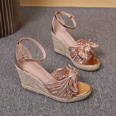 The new summer wedges with bowknot platform sandals since Roman sandals straw rope buckle bottom a word