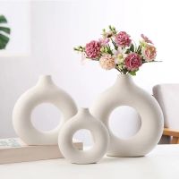 Nordic Ceramic Vase Circular Hollow Donuts Flower Vases Decoration Home Living Room Accessories Interior Office Desktop Decor