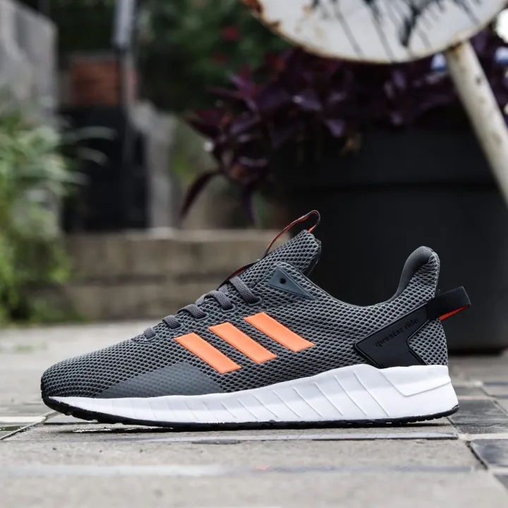 adidas questar grey