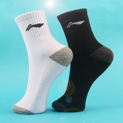 ◕✽♀ ถุงเท้ากีฬา ถุงเท้าLiNing Li-Ning Towel Bottom Sports Socks Mens Tube Thickened Badminton Tennis Socks Sweat-absorbent Running Socks Deodorant Basketball Socks Wholesale and Foreign Trade