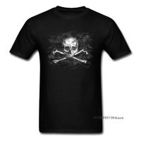 Old Skull Tshirt Men Black Crossbones T Shirt Popular Pirate Flag Print Clothes Funky Punk Skulls 100% cotton T-shirt