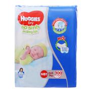 Miếng Lót Sơ Sinh Huggies Dry NB1 - Bịch 100 Miếng Dành cho trẻ 5 kg