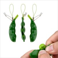 Cross-border squeeze edamame squeeze squeeze decompress vent pods creative decompression relieve boredom pea pods keychain toys toy