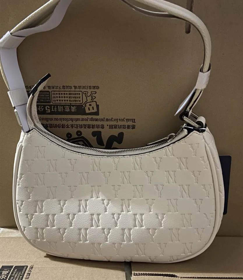 The Factory Produces The South Korean MLB Autumn New Embossed Underarm Bag  White Satchel Casual Ladies Hand Bill of Lading Shoulder Bag Replica -  China Replica Bag and Tote Bag price